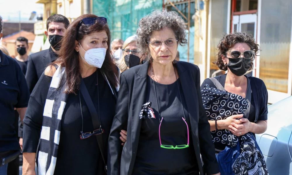 Μάχη για το επίθετο "Θεοδωράκης" - Τεστ DNA από τα "παιδιά" του